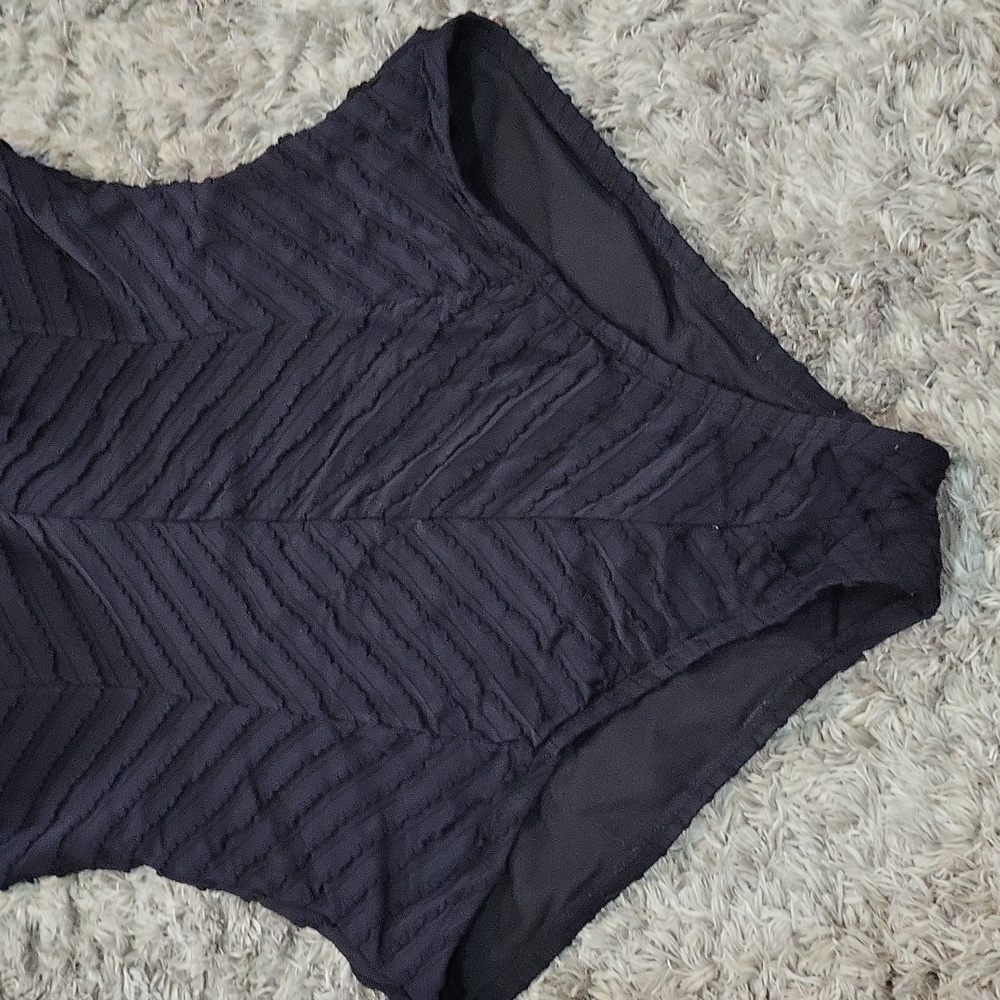 Black Ruffled Swimsuit - Picture 3 of 6